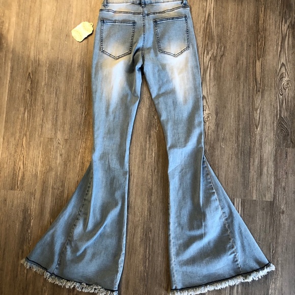 Altar’d State Tennley Flare Jeans - Picture 6 of 7